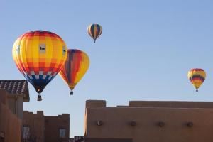 Urban ballooning over Alburquerque
